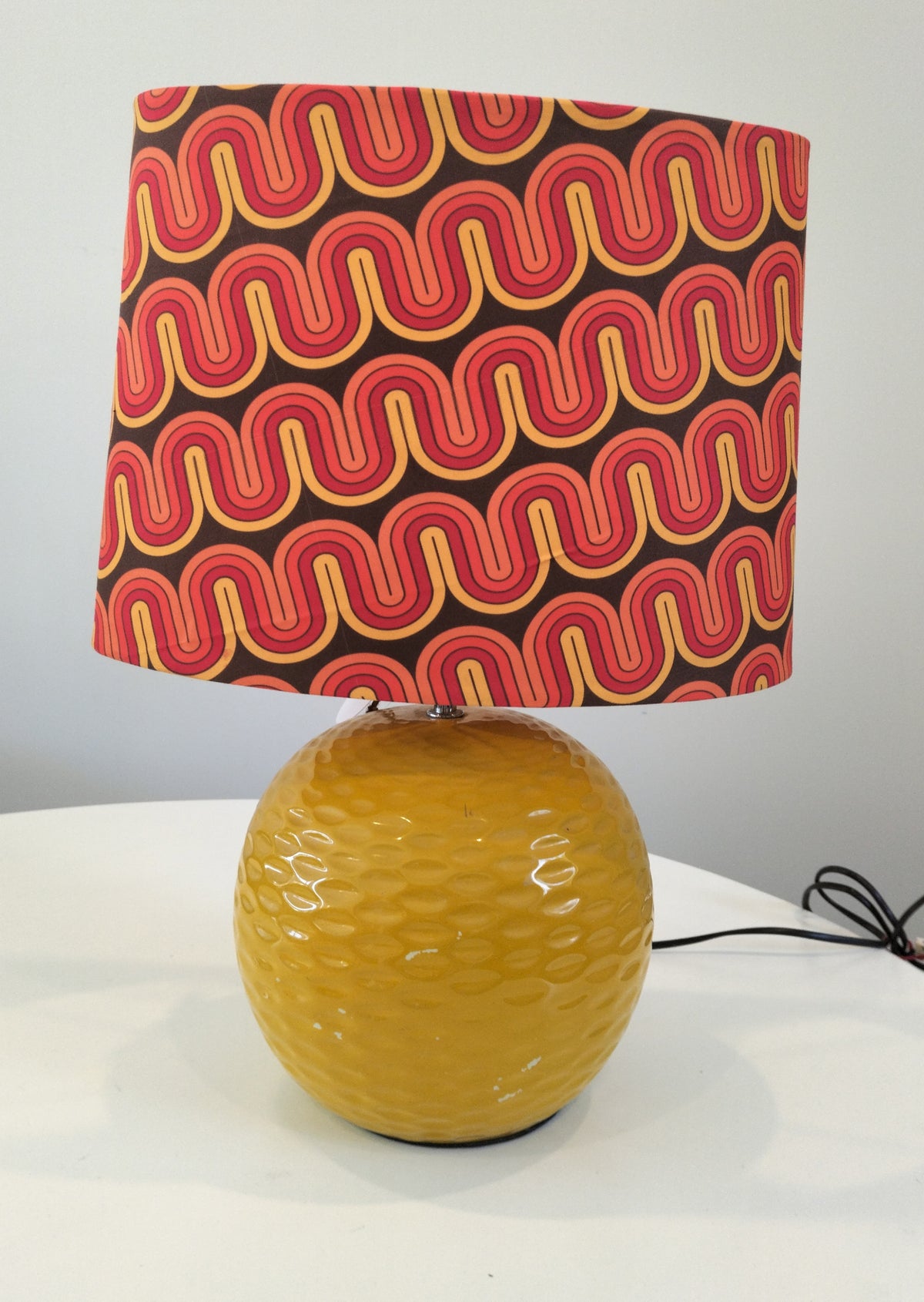 Retro Dimpled table lamp